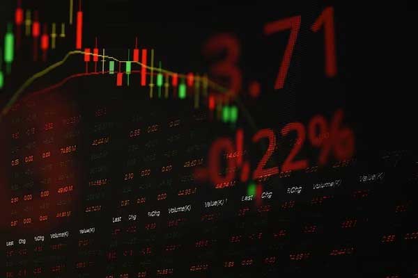 美联物业：港元拆息回落 吸引香港租户“转租为买”